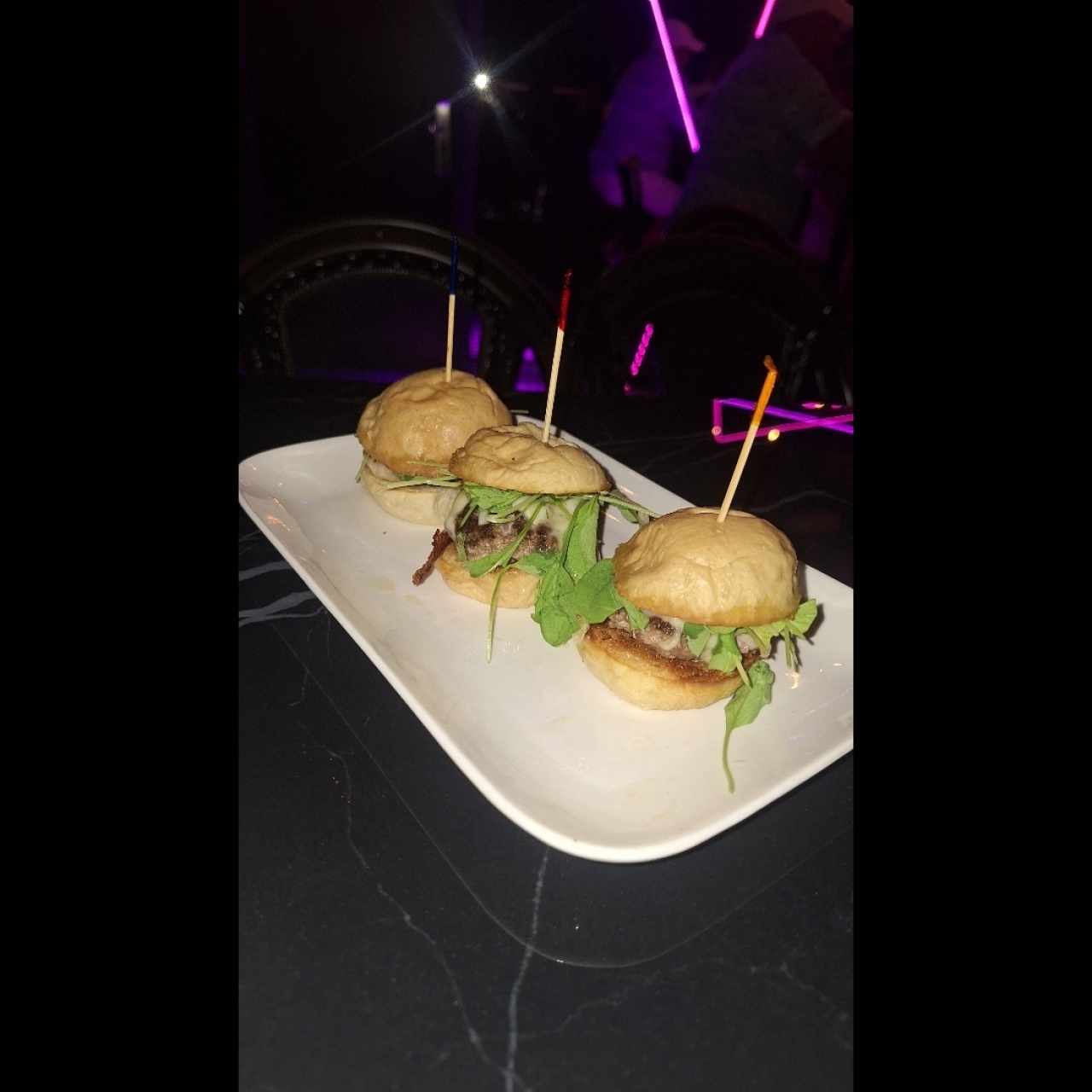 ENTRADAS- Toscana - Mini Burgers