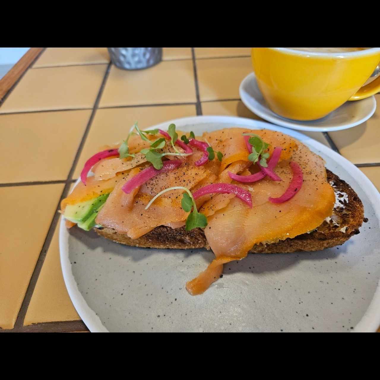 Salmon toast
