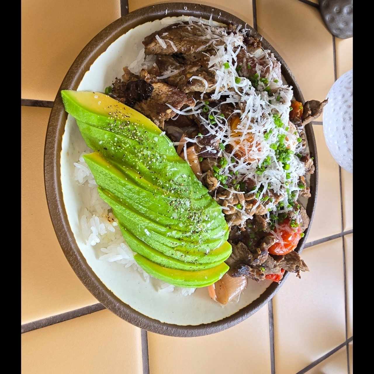 Bowl de filete al limón