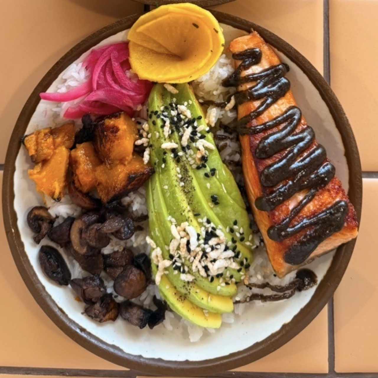 Bowl De Salmón 