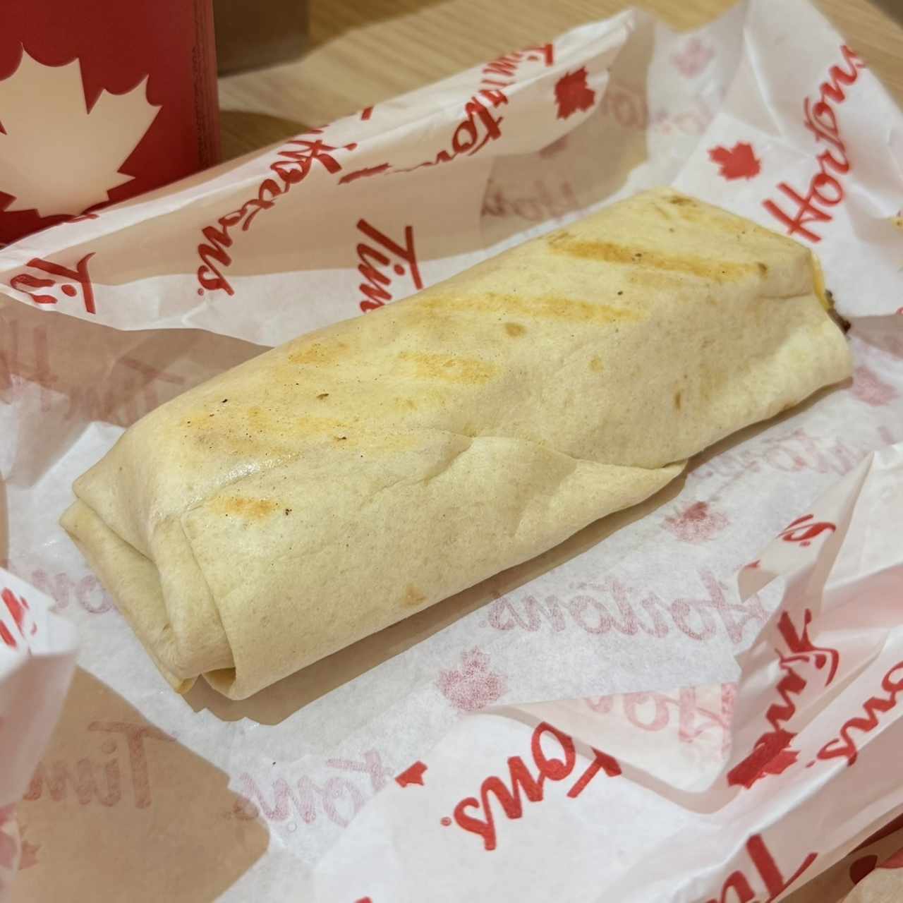 Wrap salchicha huevo
