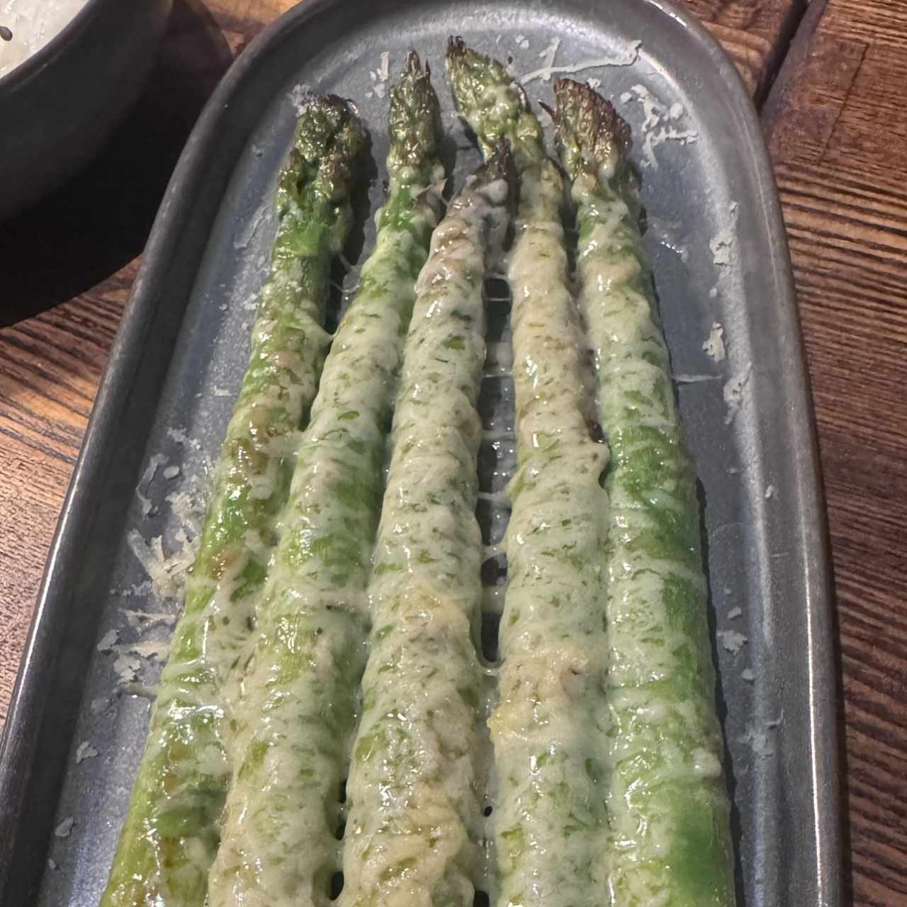 Esparrágos al grill