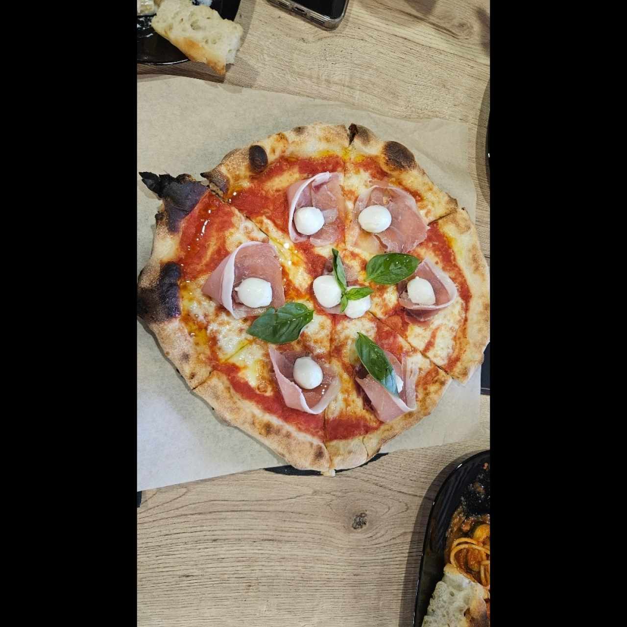 prosciutto e bocconcini