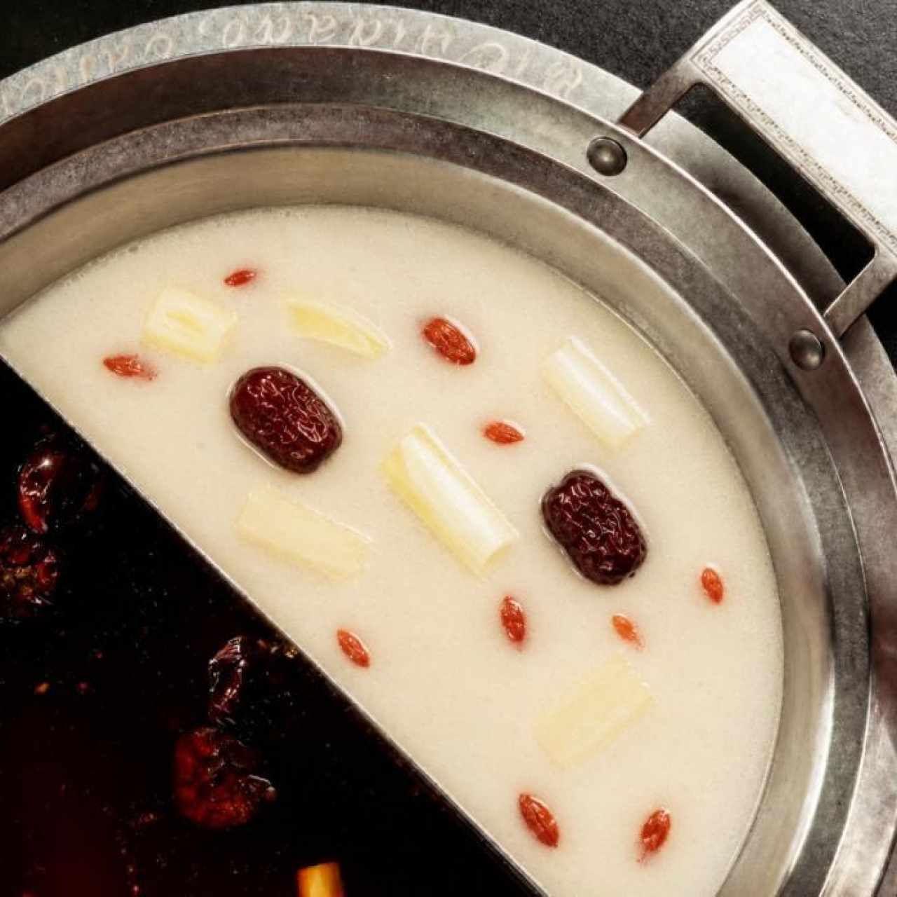 Caldo de hueso rico