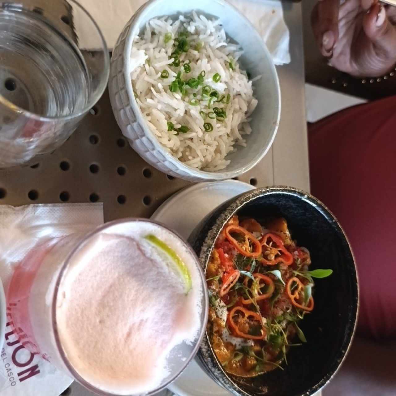 Platos Fuertes - PULPO COSTEÑO