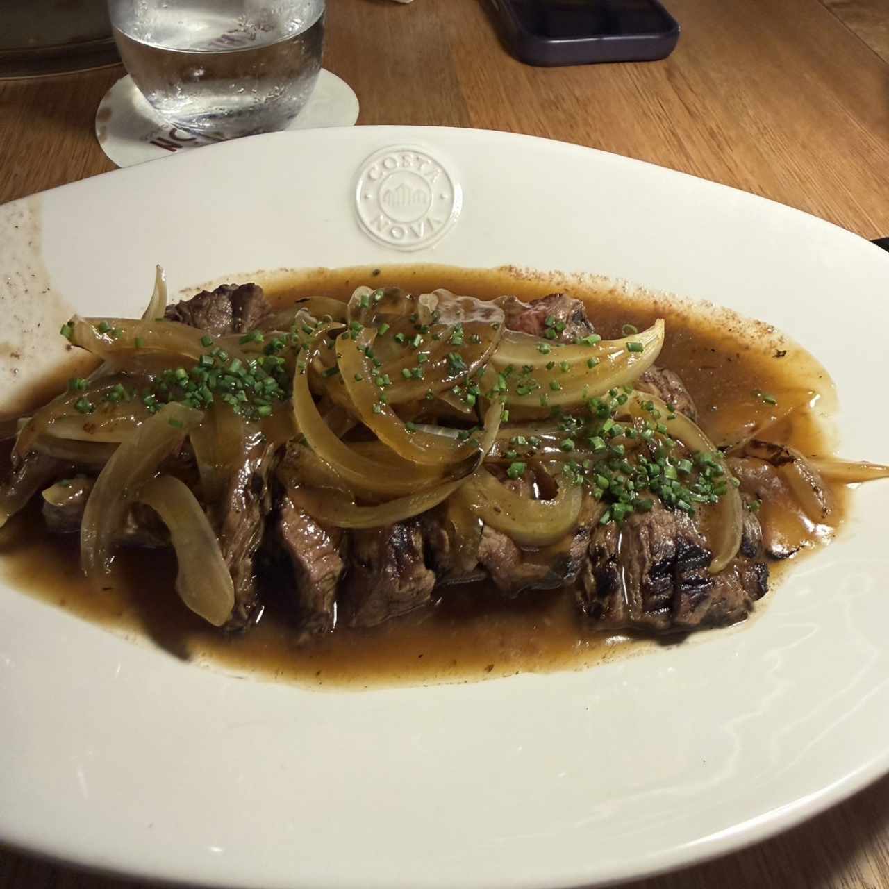 Platos Fuertes - FILETE ENCEBOLLA!