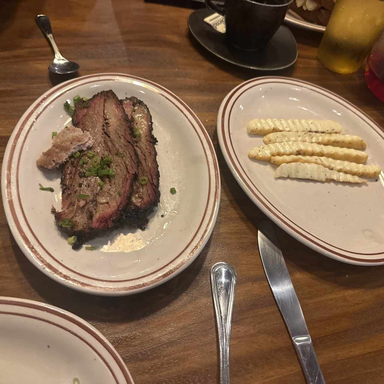 Brisket 1/4 y queso ahumado 