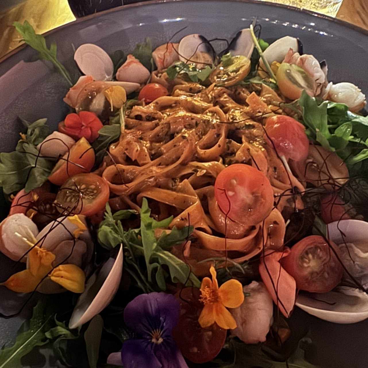 Fettuccine de Camarones y Almejas