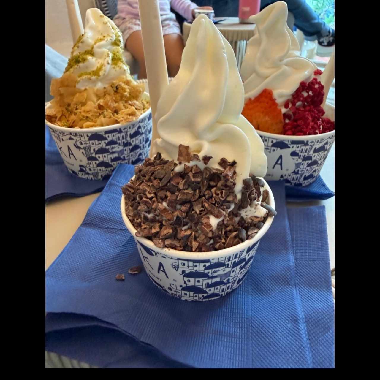 Yogurt natural con toppings
