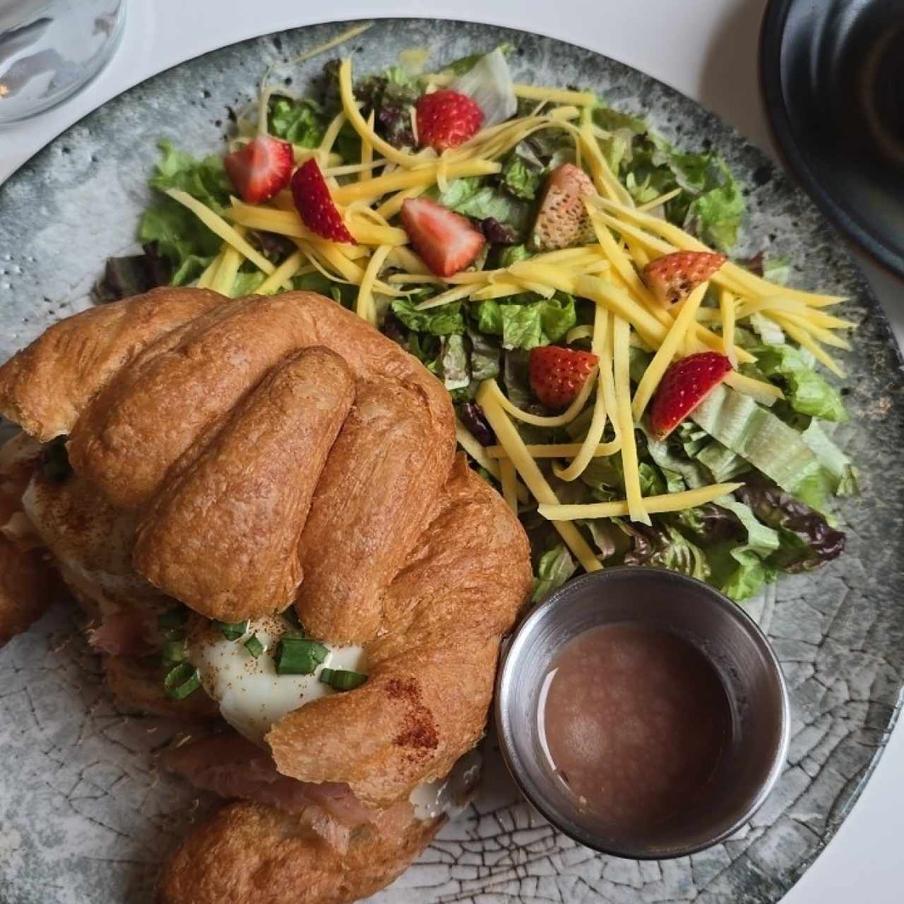 Brunch - CROISSANT KFÉ GOLD