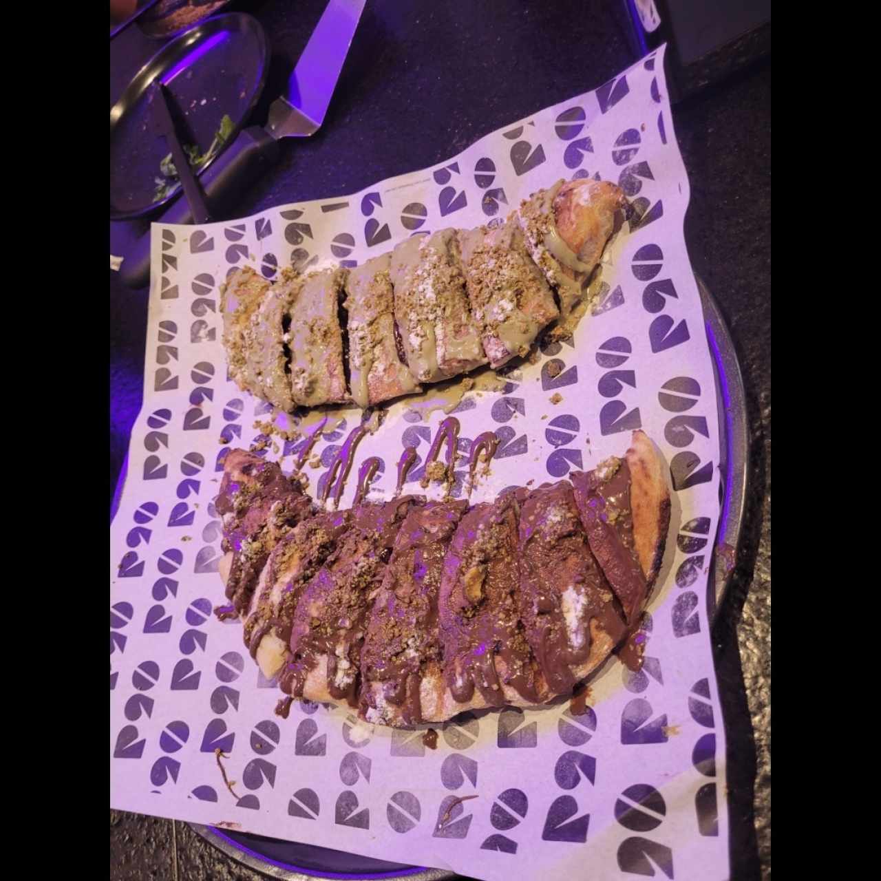 calzone de pistachos y chocolate