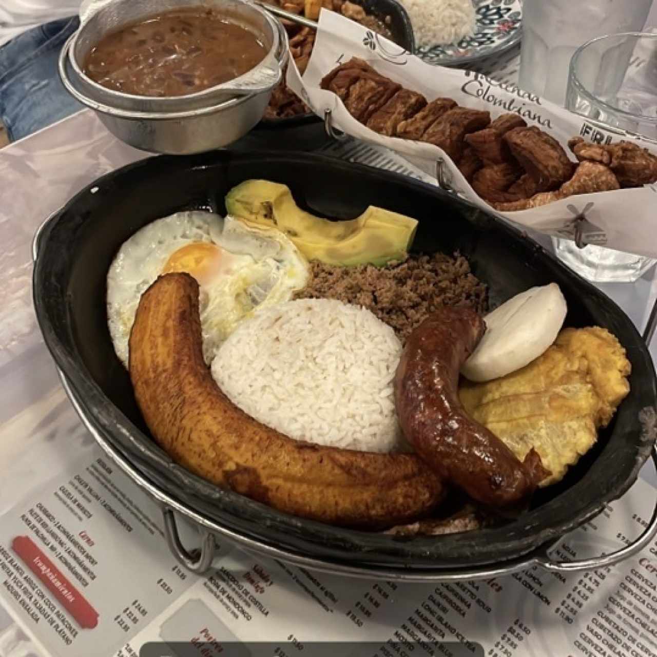 Menú Especial - Bandeja Paisa