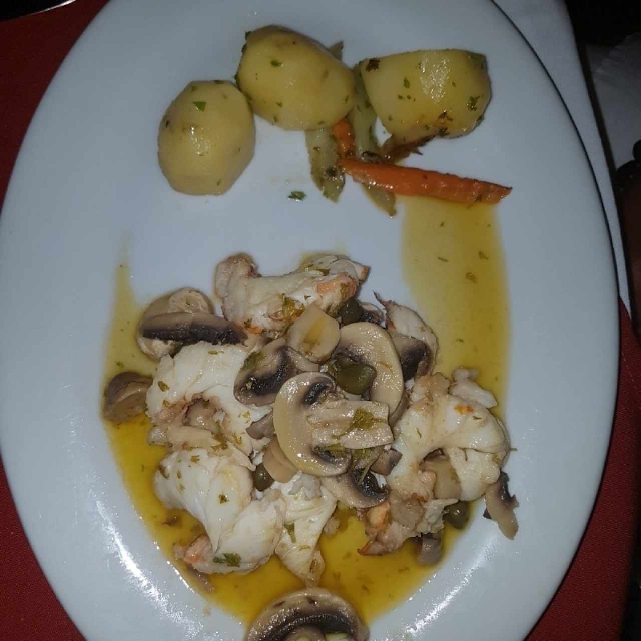 Colitas de Langosta manteqiilla y limón