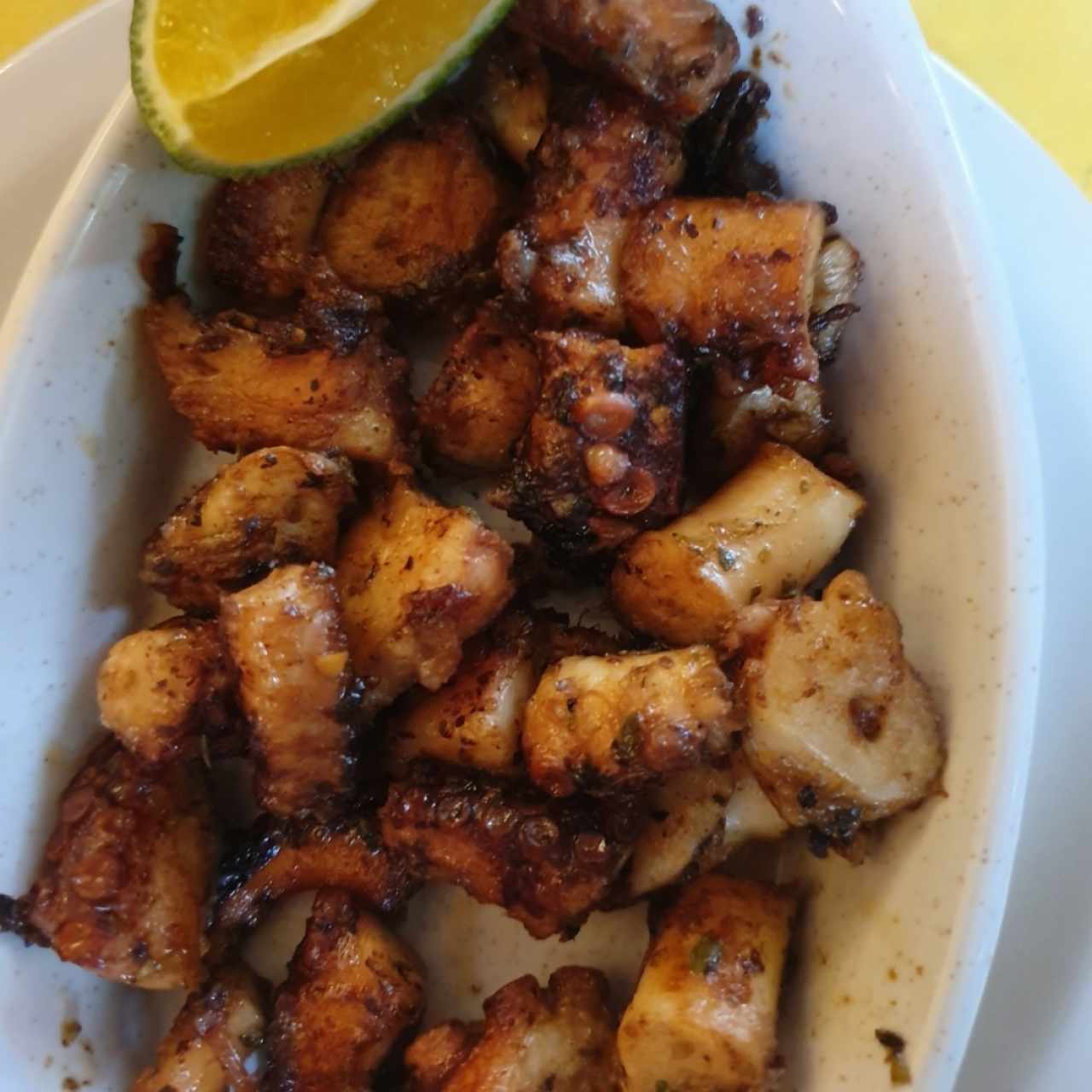 pulpo al carbón.