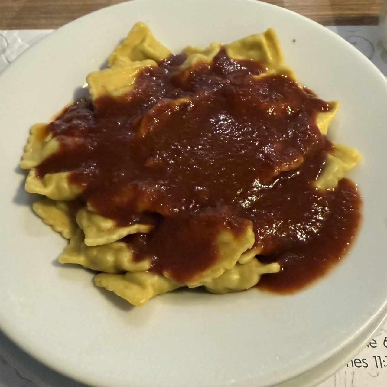 RAVIOLES DE CARNE O QUESO