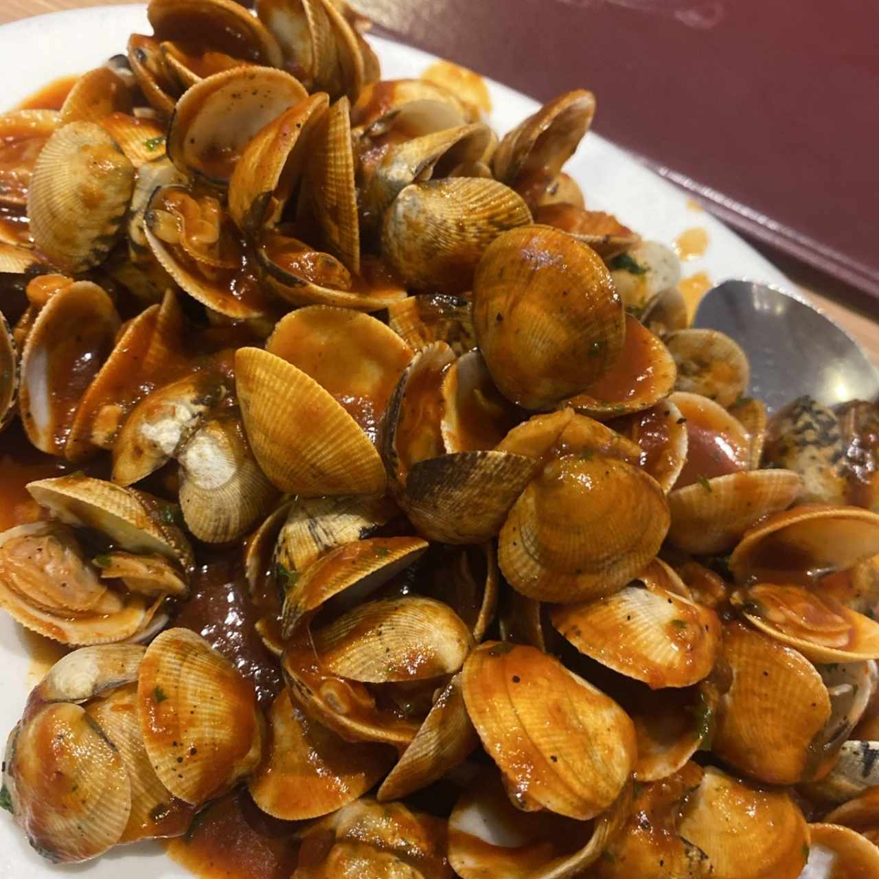 Mariscos - ALMEJAS EN CONCHA