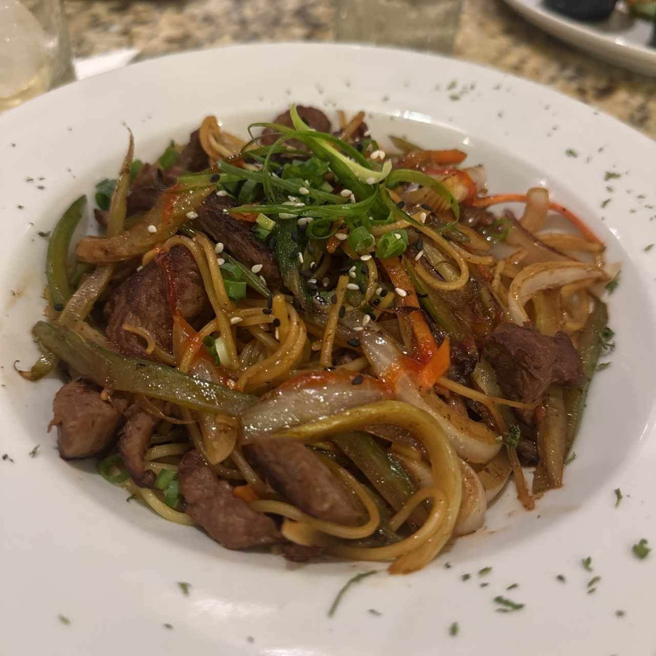 Filete de res al wok