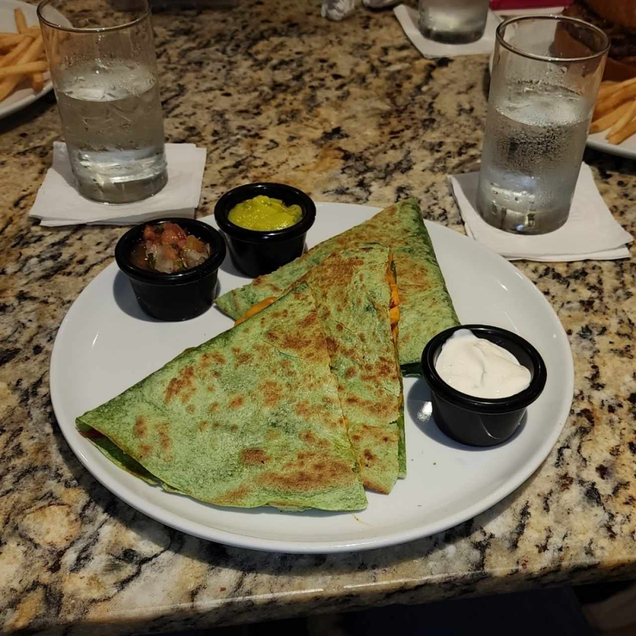 FAVORITOS - Quesadilla de Pollo