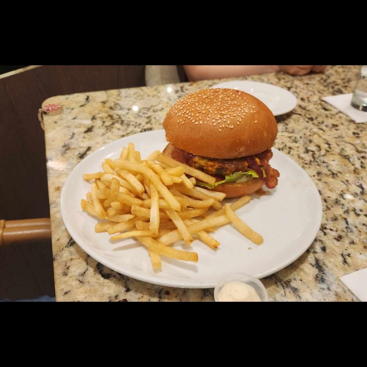 hamburguesa especial las hadas