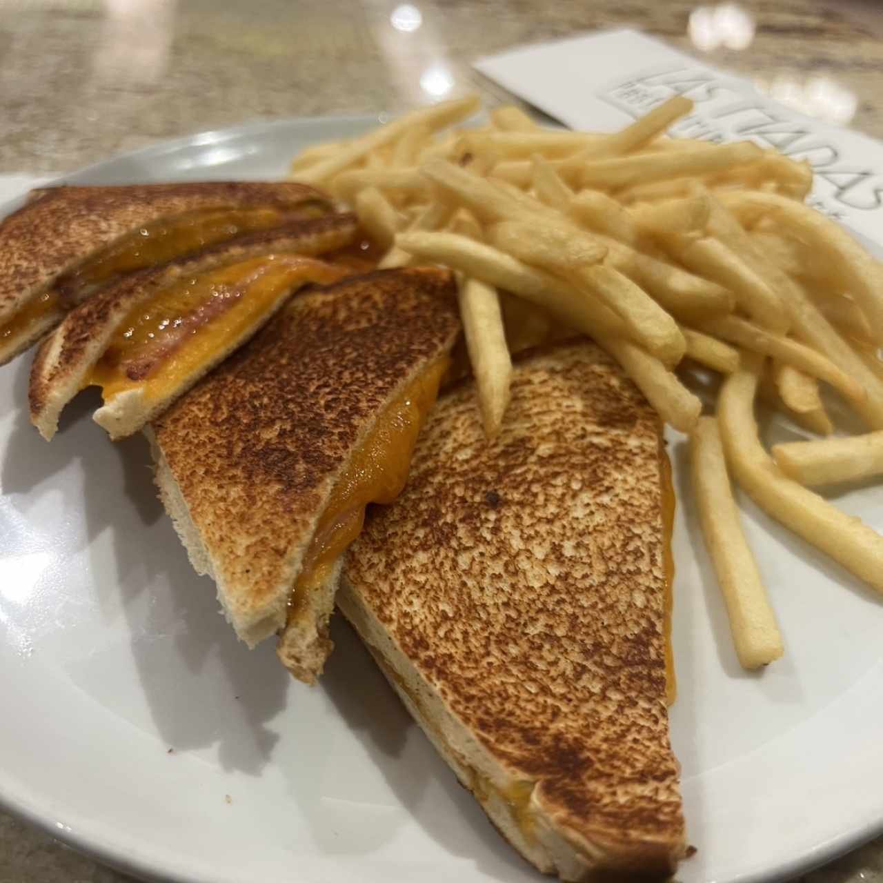 Derretido de jamon y queso 