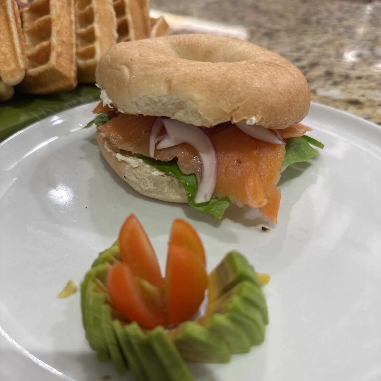 Bagel de Salmon ahumado/ Smoked salmon bagel