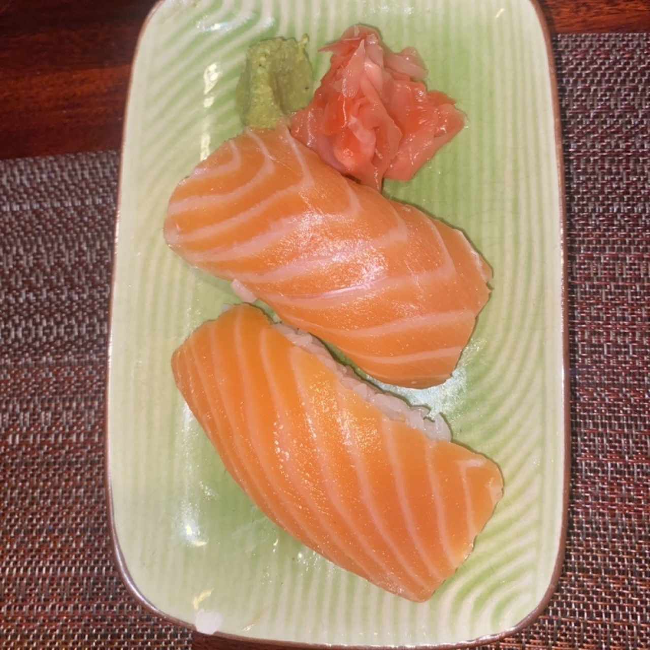 Entradas - Onigiri de Salmón