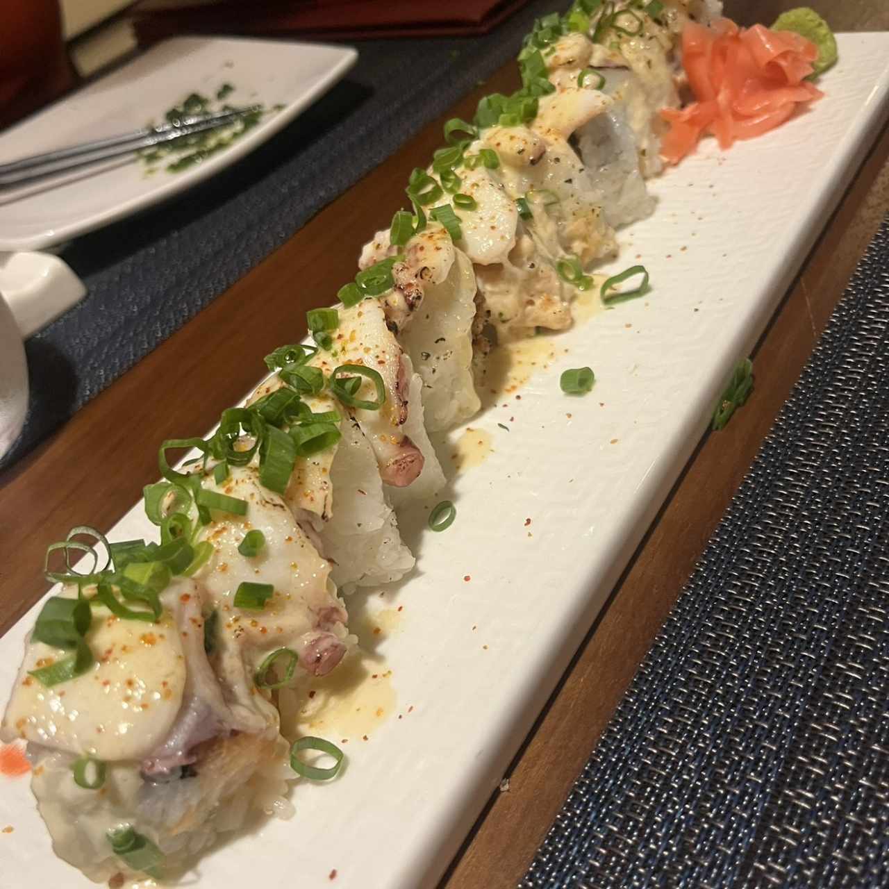 Rollos Especiales - Tako Crispy