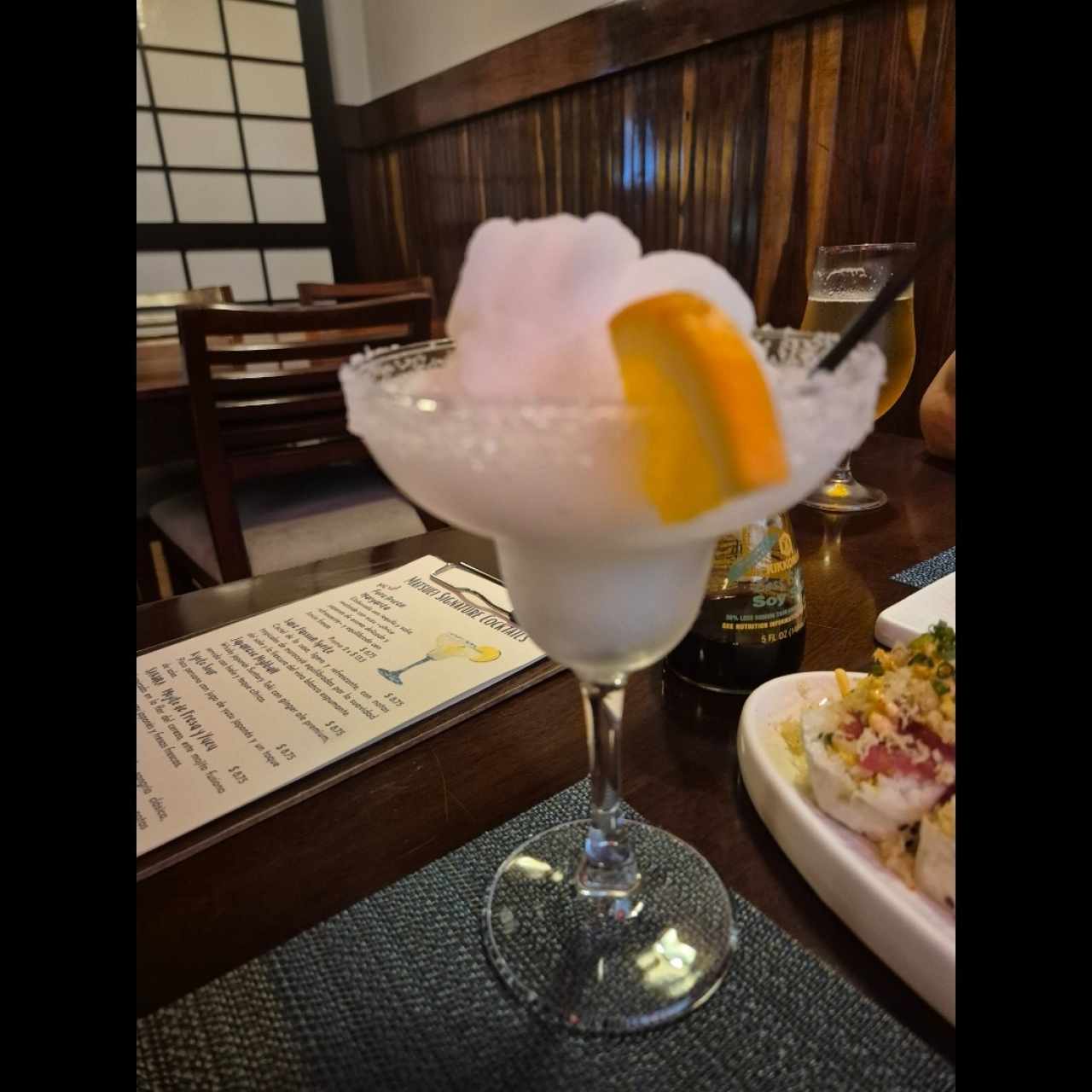 yuzu margarita coctel