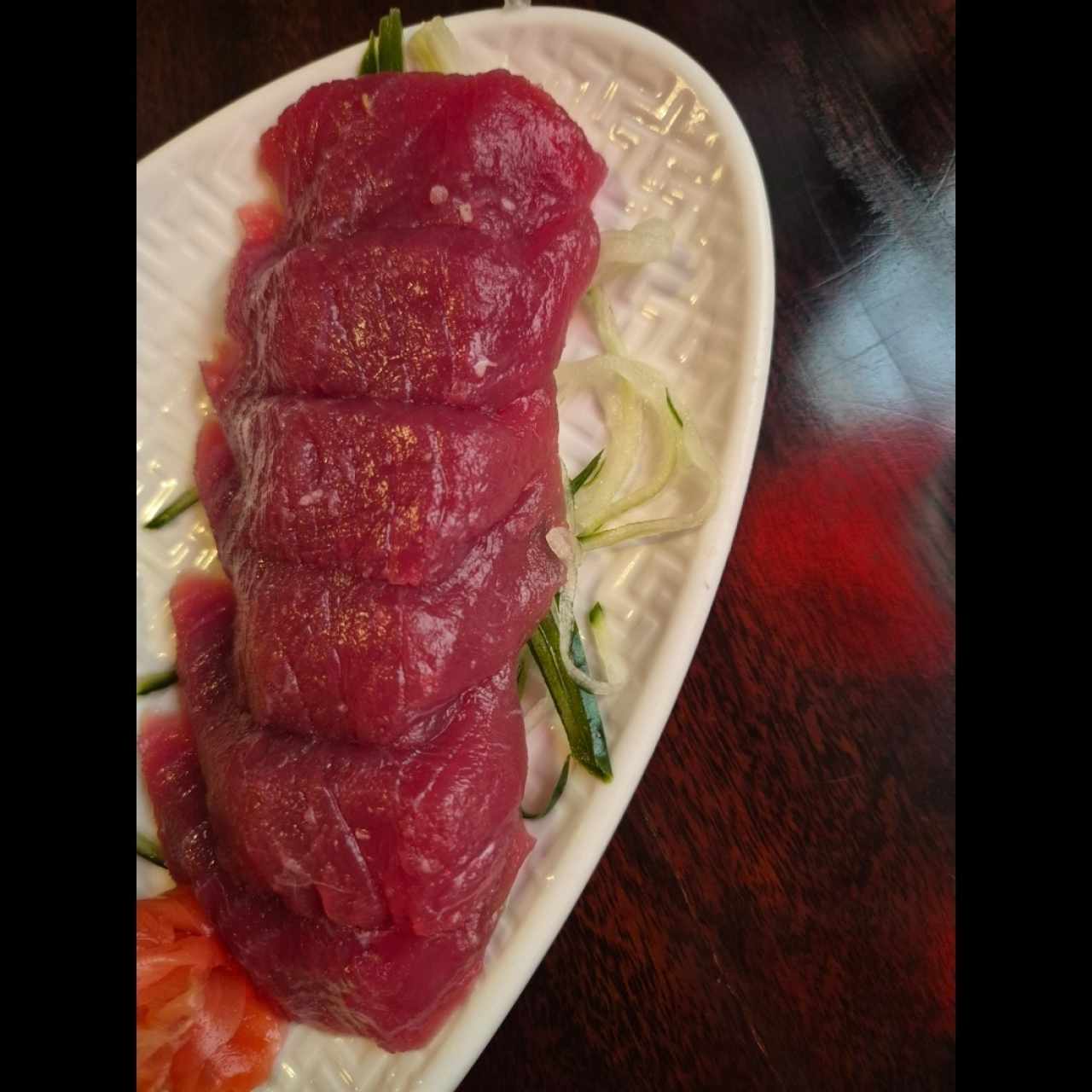 tuna sashimi