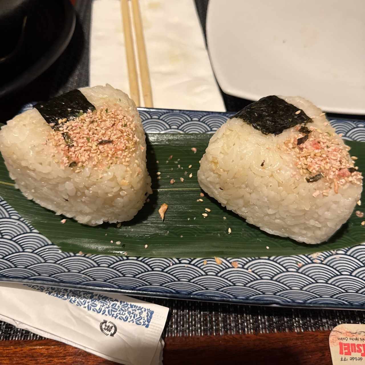 Entradas - Onigiri de Salmón