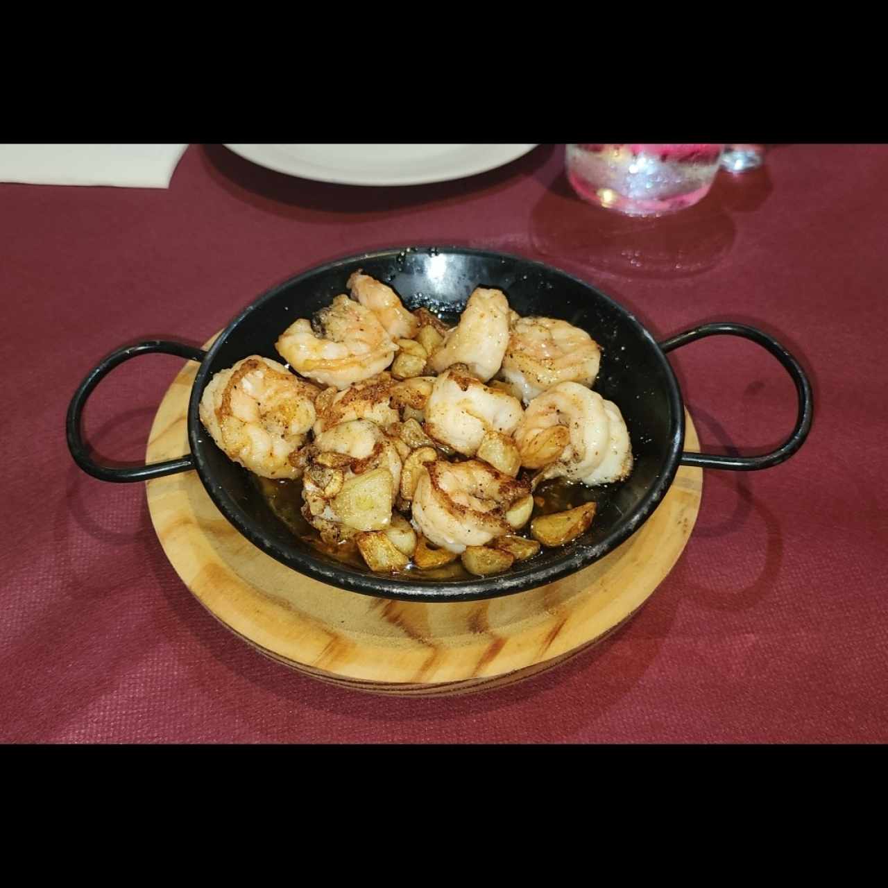 Tapas - Gambas al Ajillo