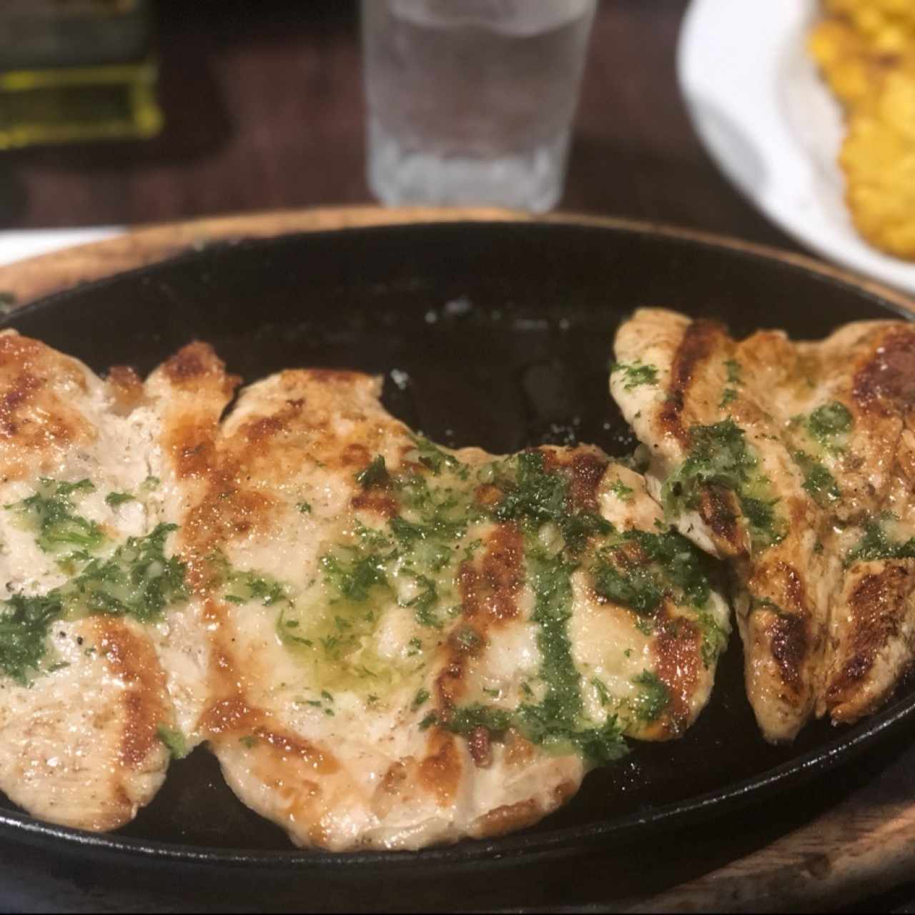 Pechuga de pollo al carbón