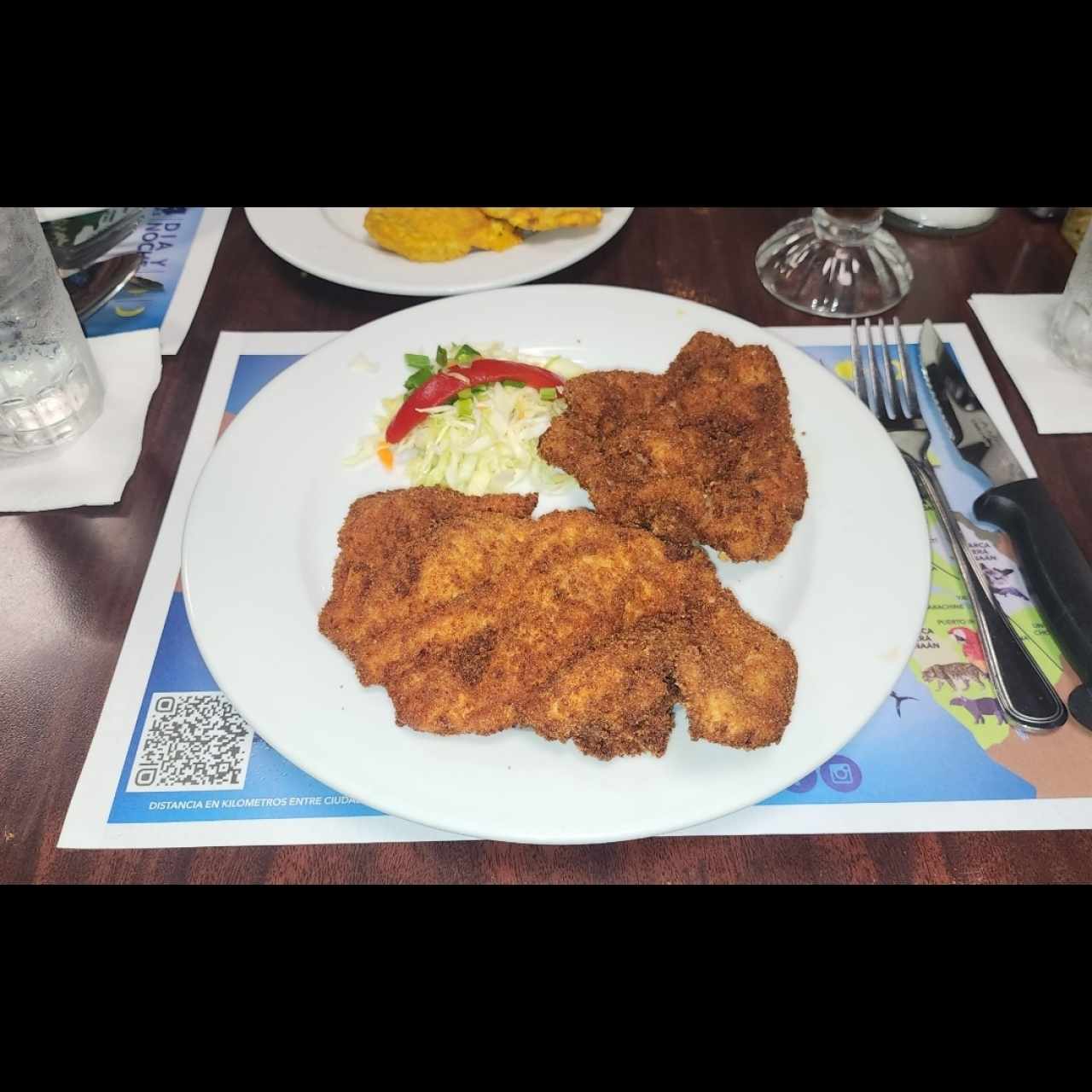 Bistec de pollo a la milanesa
