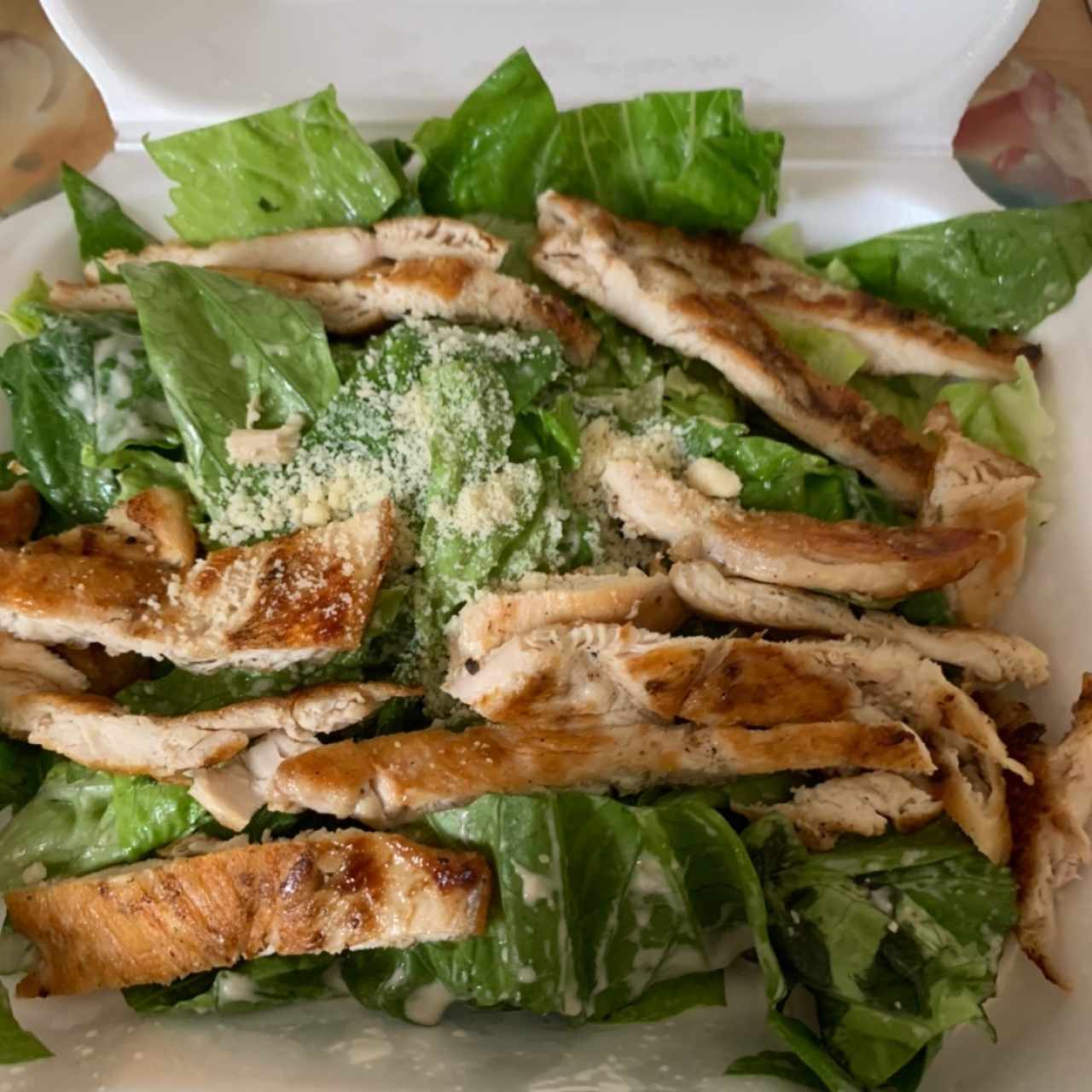 ensalda cesar con pollo