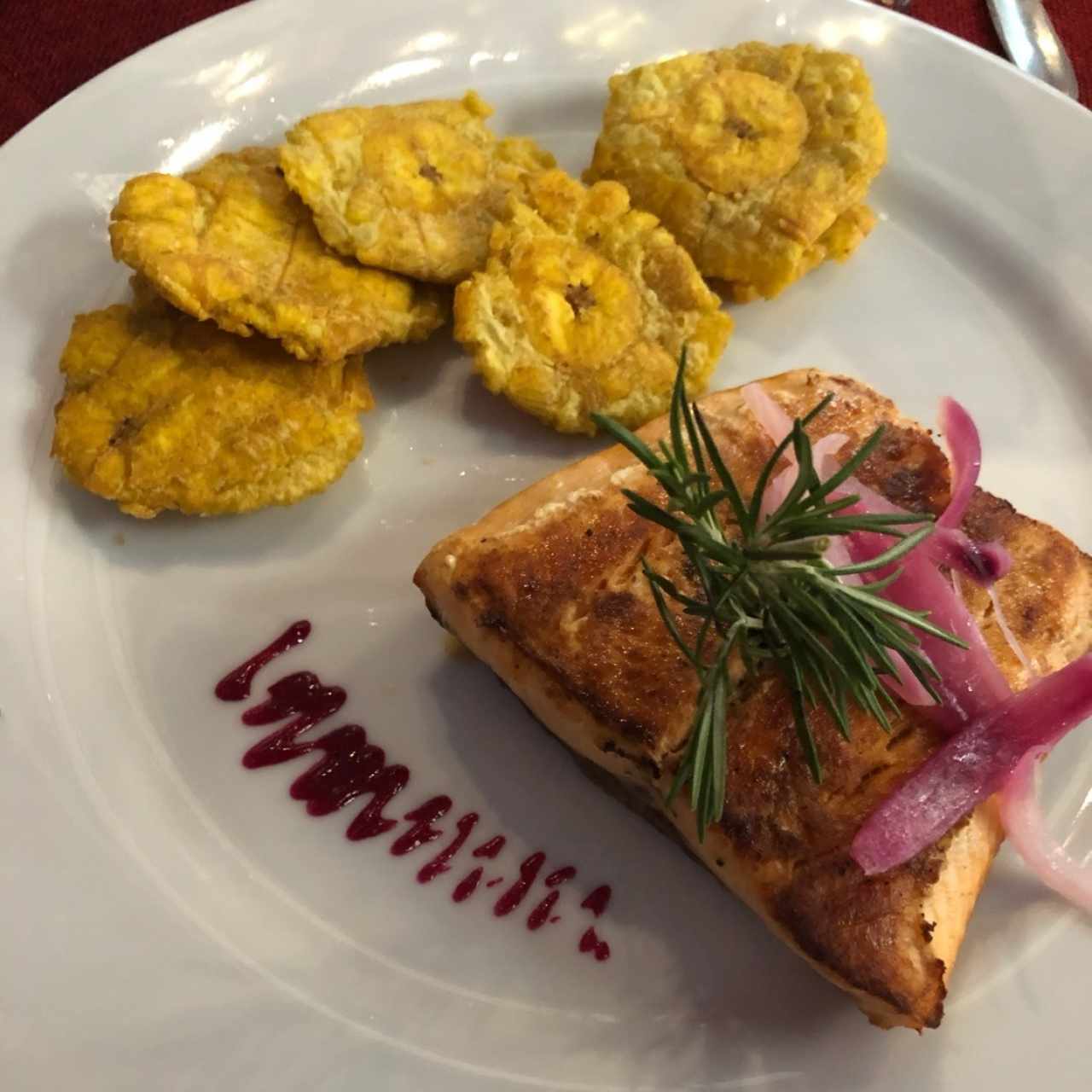 salmón a la parrilla