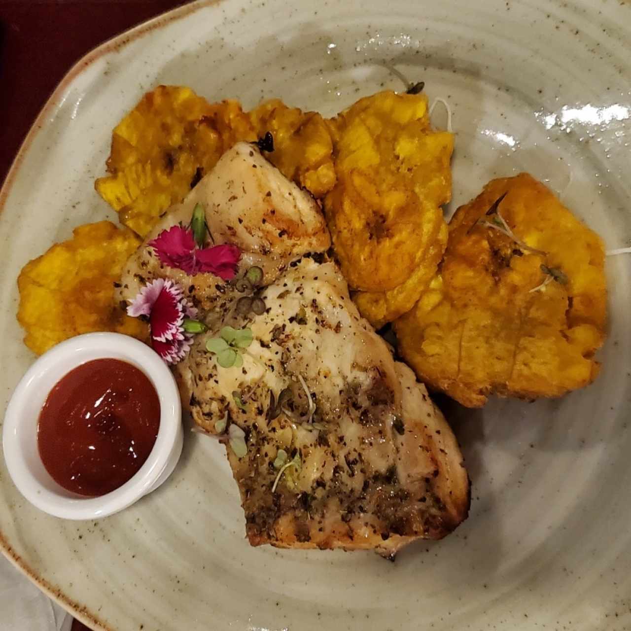 Filete de Corvina a la Griega