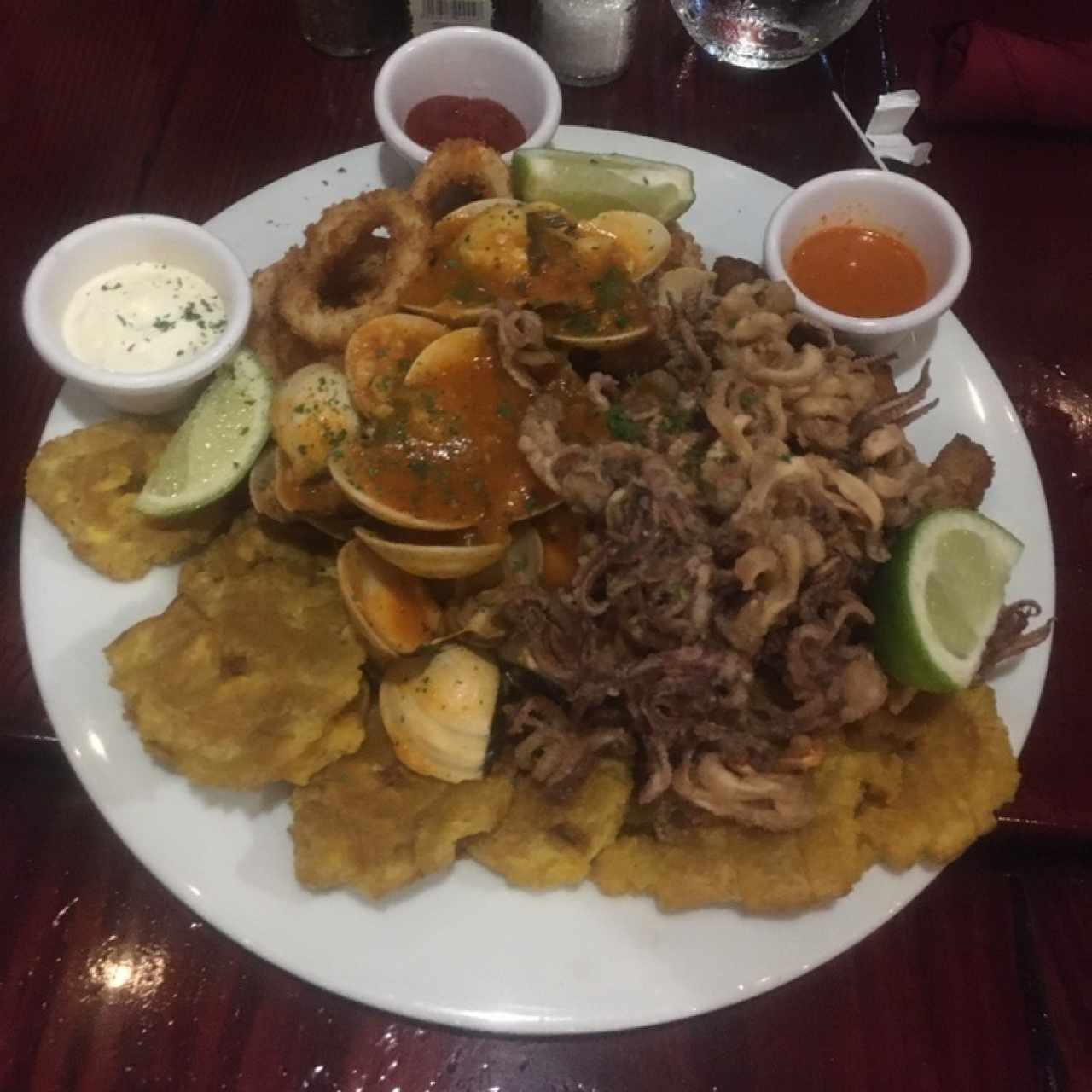 Picada de mariscos