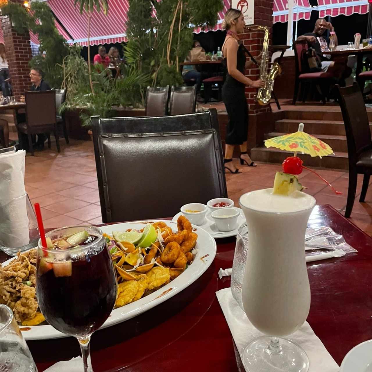 Sangria y Piña colada