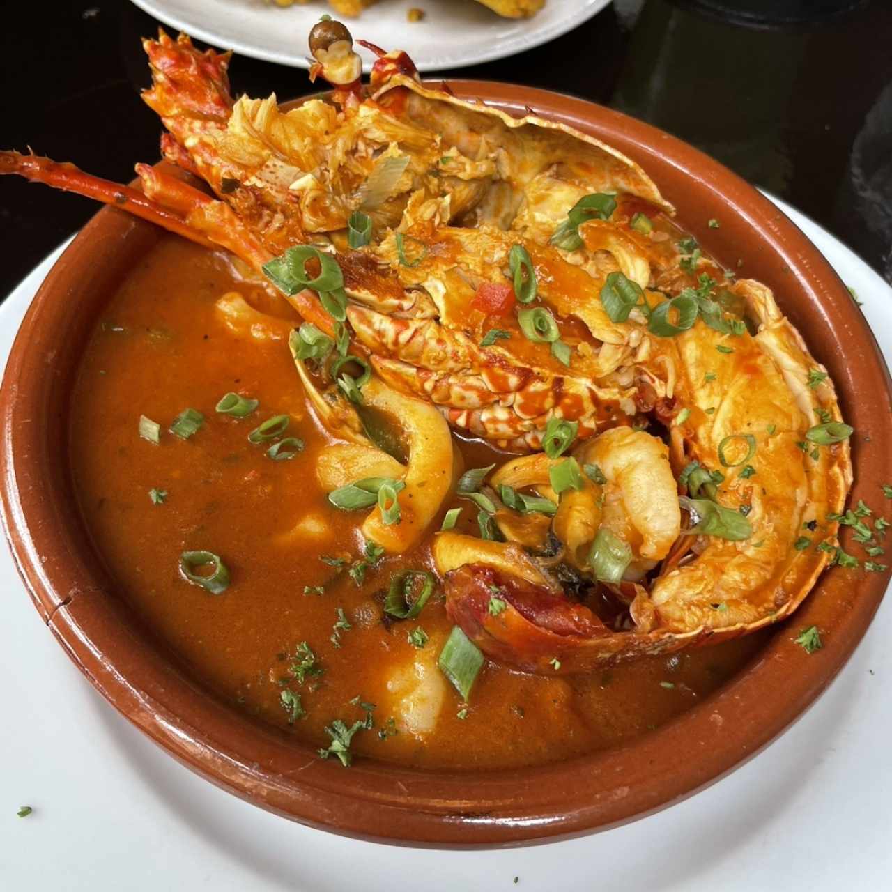 Cazuela de Mariscos y Langosta