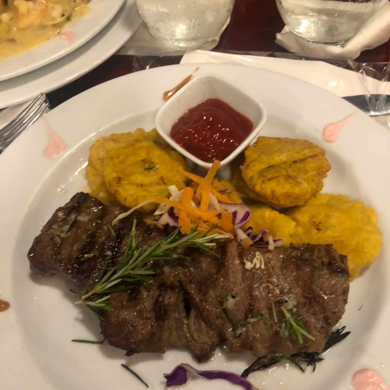 Filete de Res Bucaneros a la Parrilla