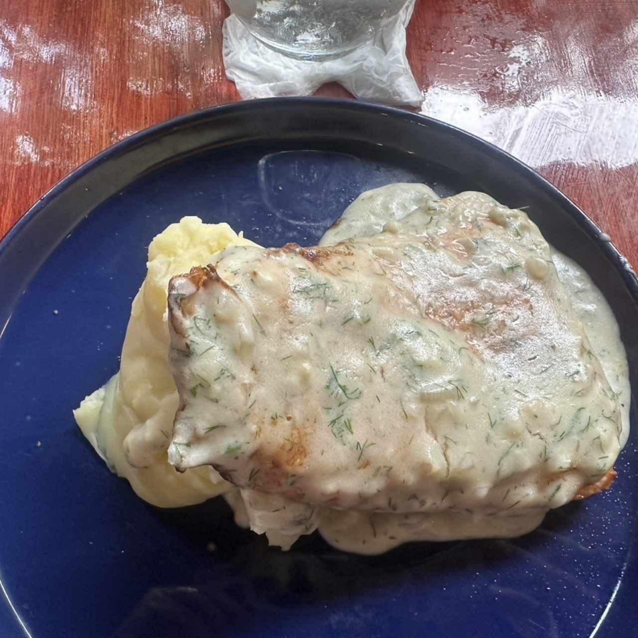 Salmon con Eneldo
