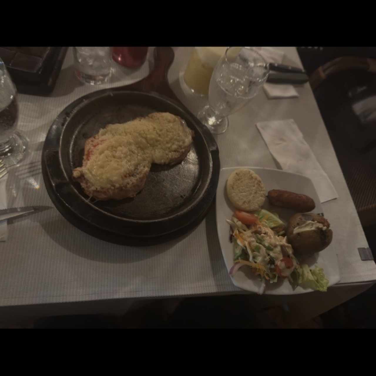 CHULETA DE CERDO AHUMADA (14 ONZ)