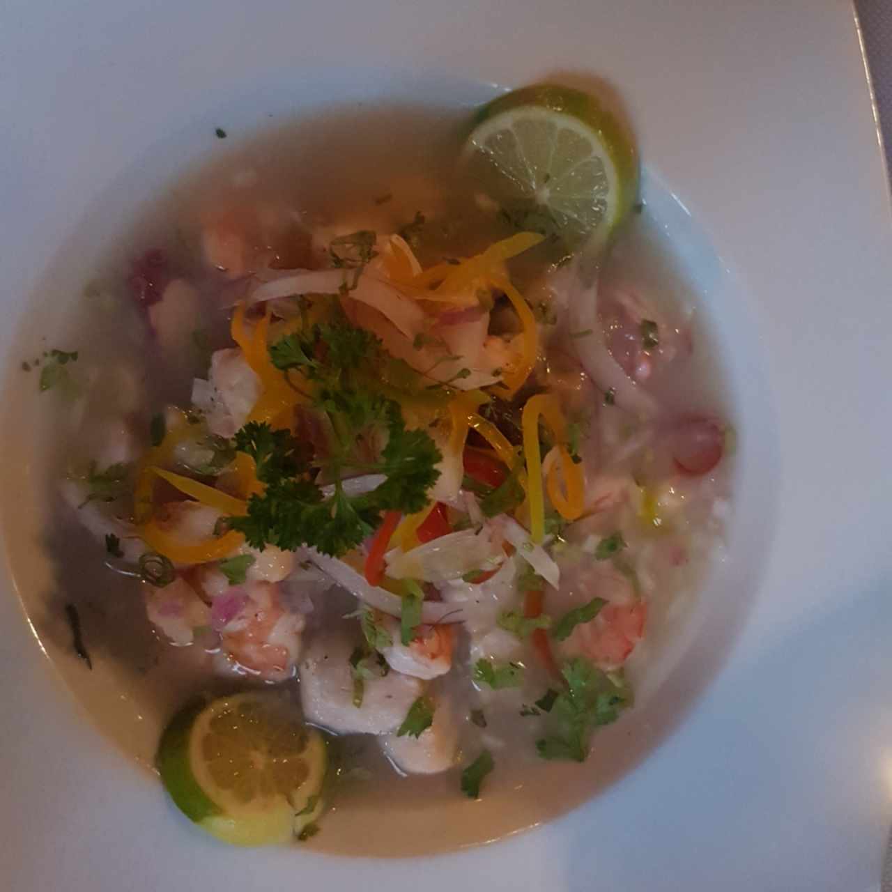ceviche con camarones