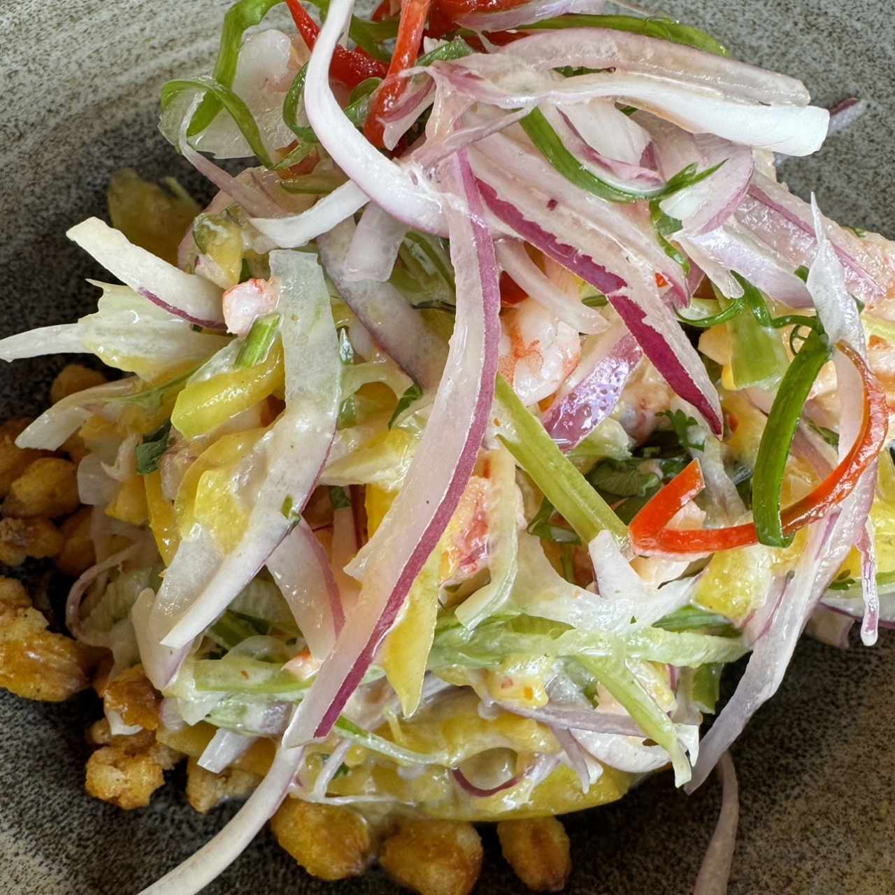 CEVICHE PERUANO FUSIÓN DE CAMARÓN