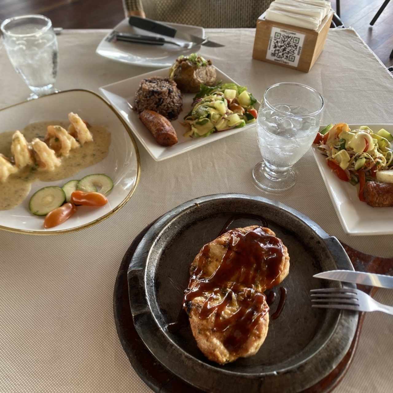 FILETE DE POLLO EN SALSA BBQ