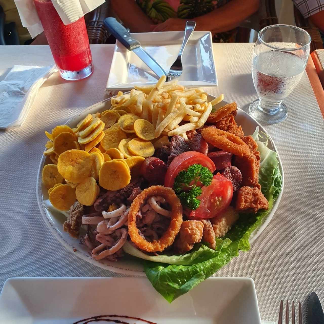 picada mar y tierra