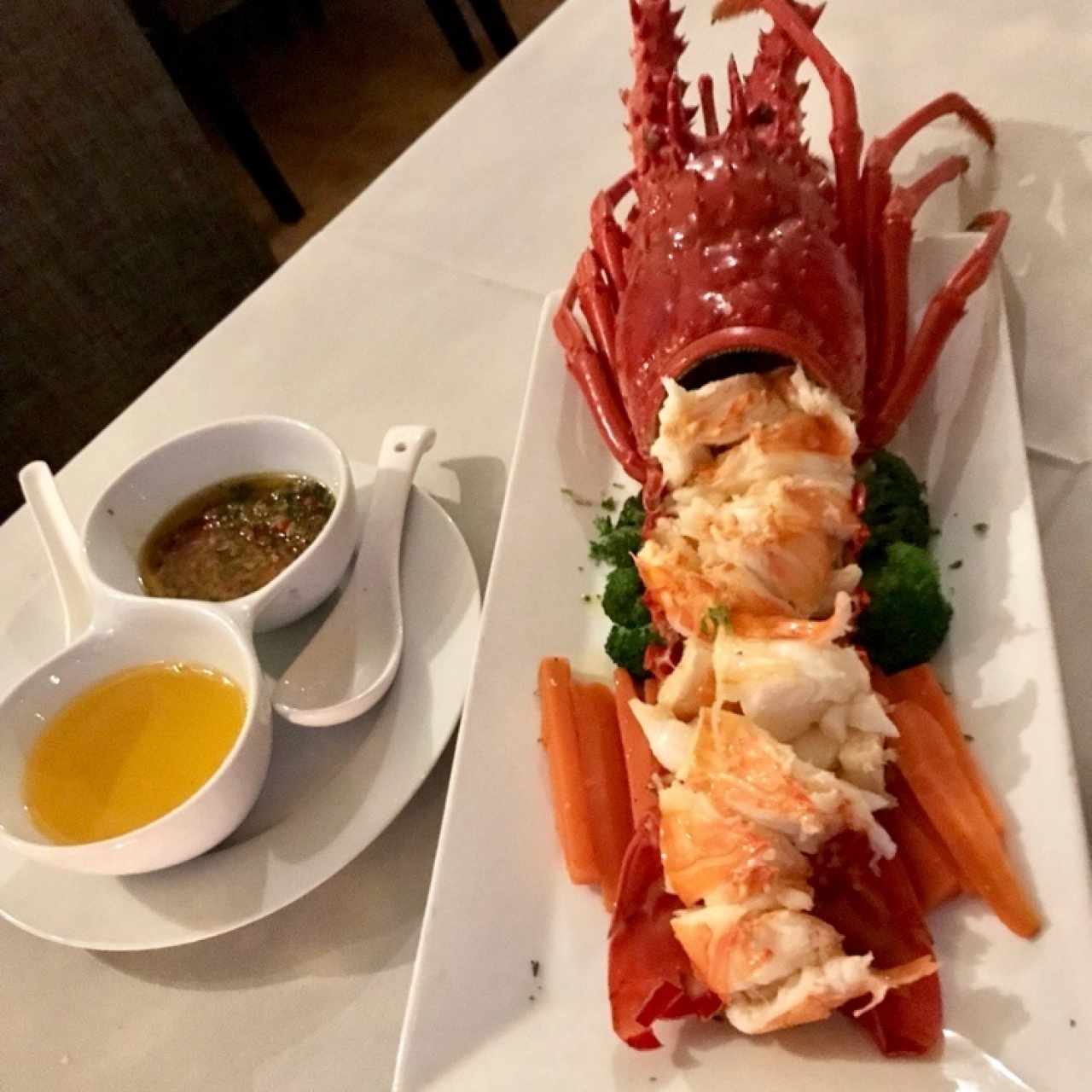 Langosta a la mantequilla