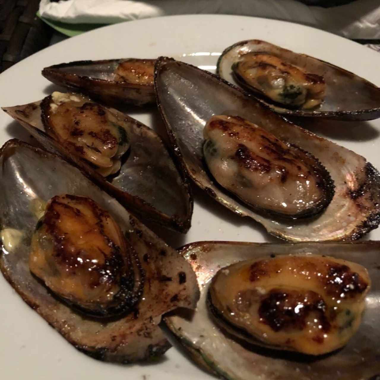 Mejillones a la brasa. 