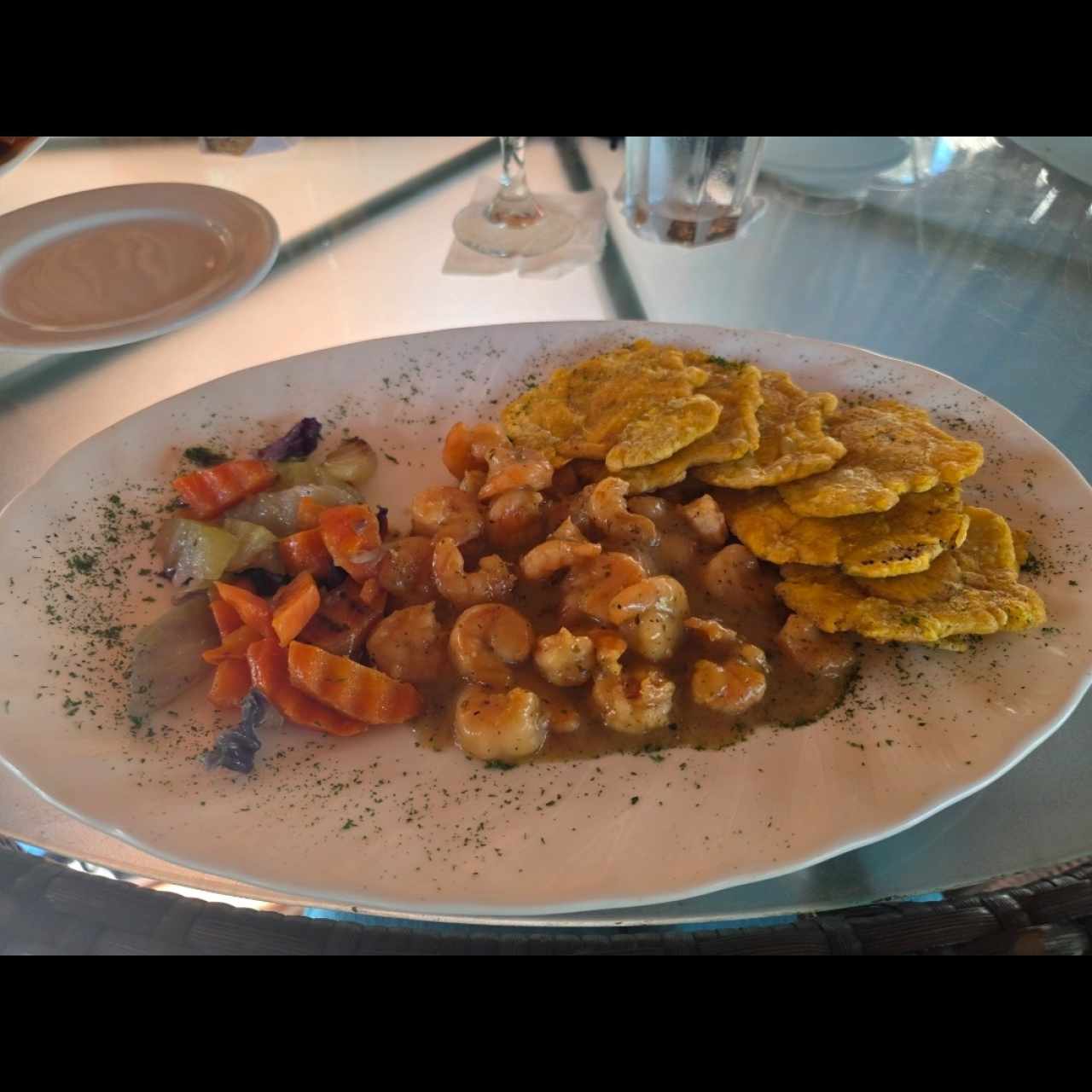 Camarones al coco y curry