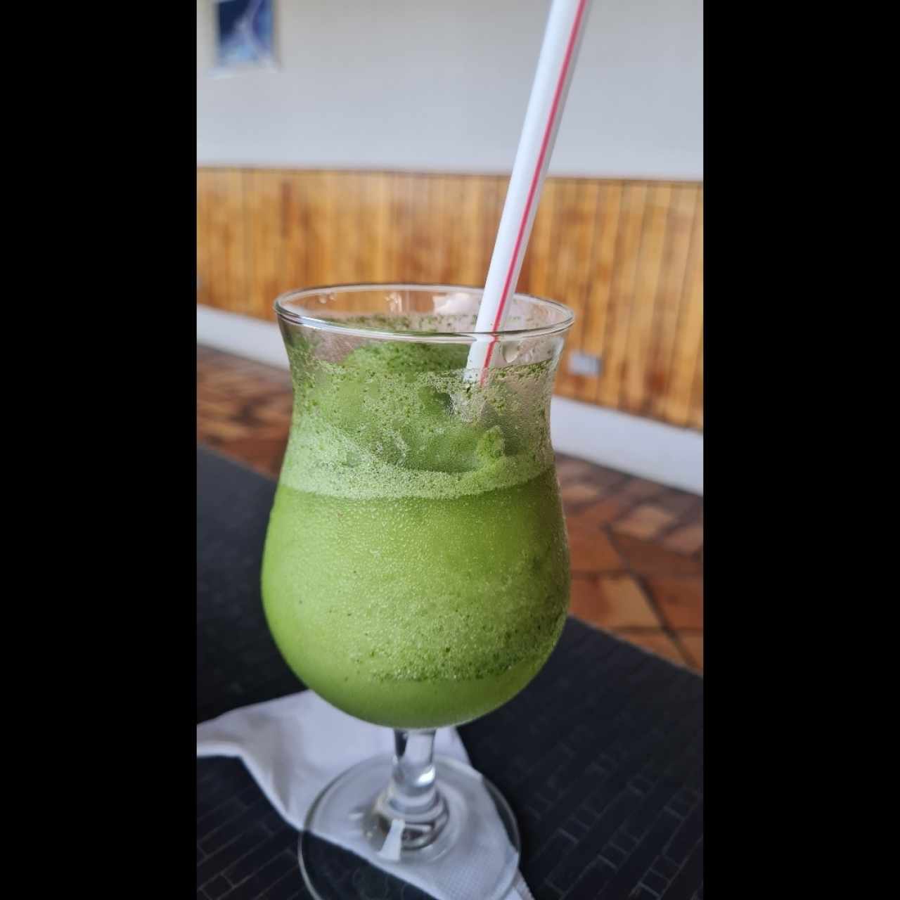 limonada con hierba buena 